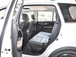 2017款1.5T 自动智享型 后排空间