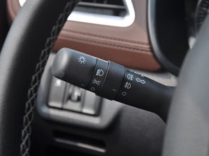 2017款1.5T 自动智享型 中控区