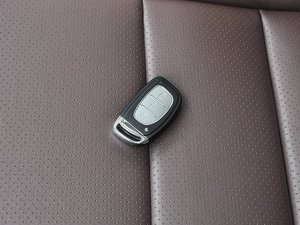 2017款1.3T 手动豪华型 车钥匙