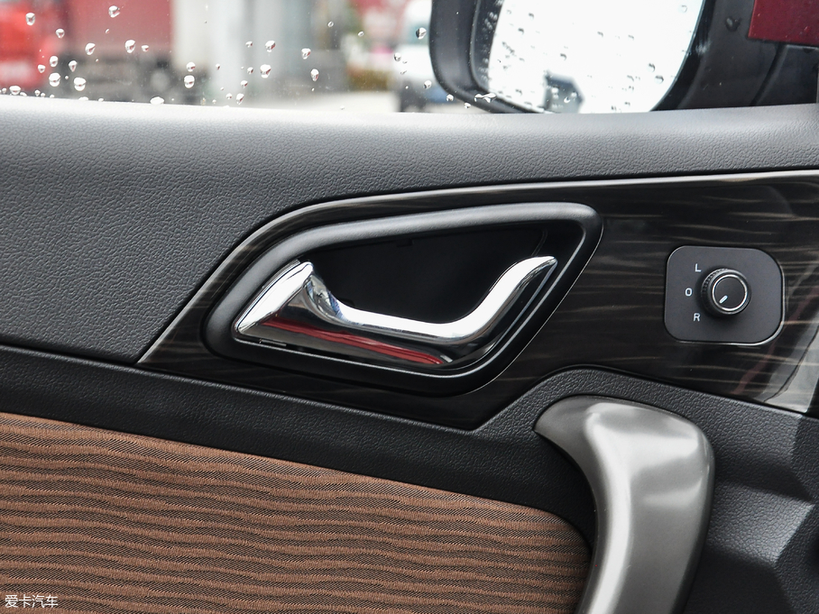 2017M(fi)3 1.5L քӺA