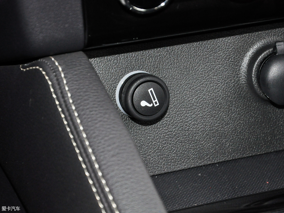 2017M(fi)3 1.5L ք(dng)Ӣ