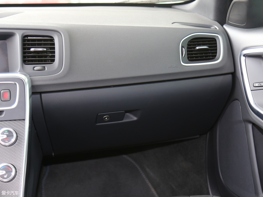 2018V60 Polestar 2.0T Polestar