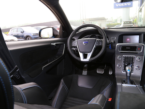 2018款2.0T Polestar 中控区
