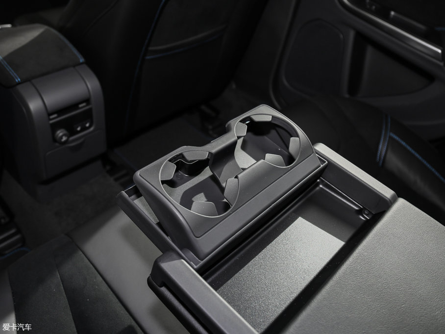 2017V60 Polestar 2.0T Polestar