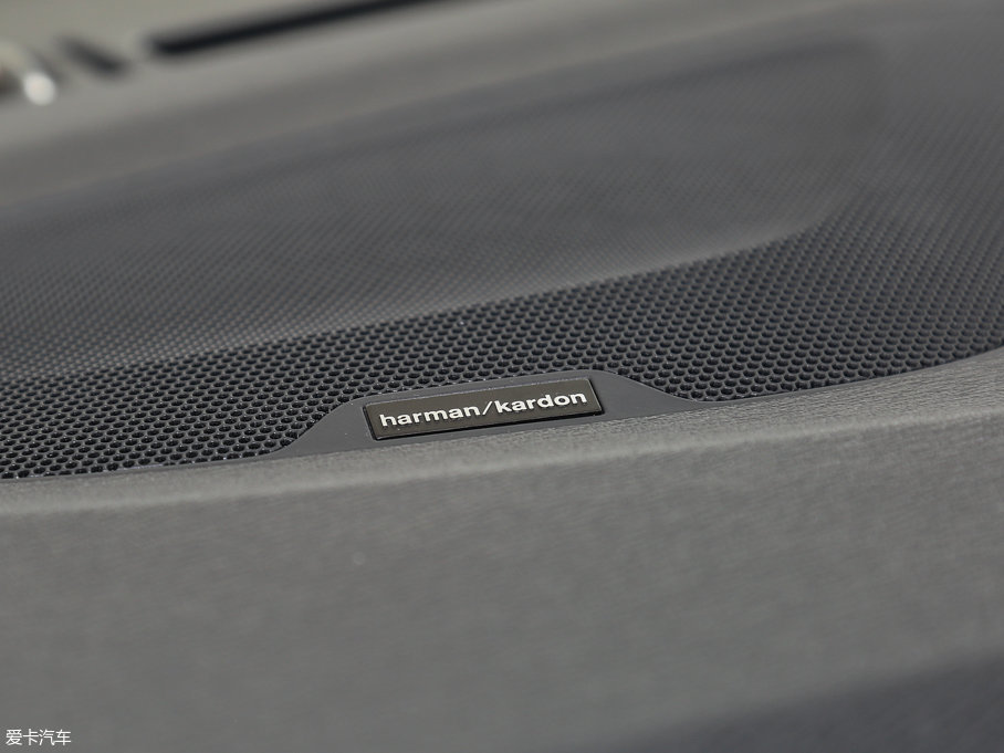 2017V60 Polestar 2.0T Polestar