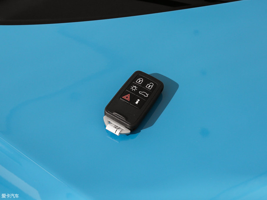 2017V60 Polestar 2.0T Polestar