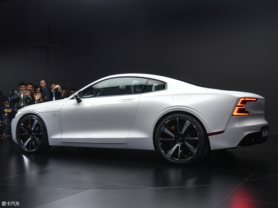 2020Polestar 1 ׼