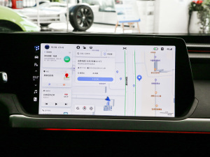 2020款670N 中控台显示屏