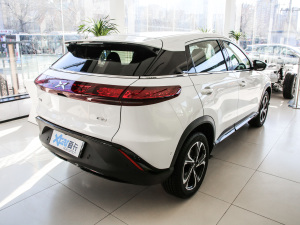 2020款520i 智享版 整体外观