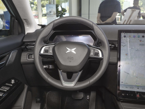 2021款G3i 460N 方向盘
