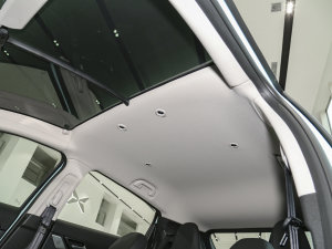 2022款G3i 460N 天窗