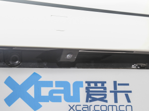 2022款550E 细节外观