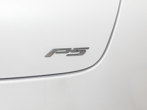 2022款550E 细节外观