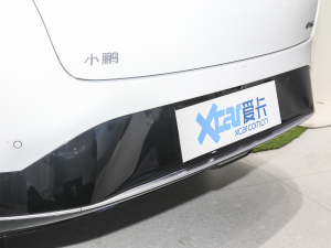 2022款550E 细节外观