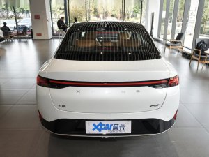 2022款460E+ 正后	