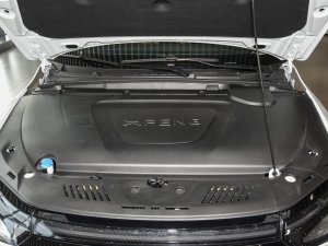 2022款460E+ 发动机