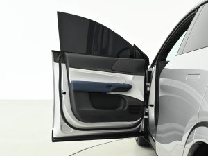 2023700 ܰ Max {λ܇T