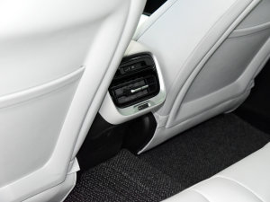 2023P7i 610 iܰ п؅^