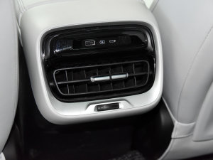 2023P7i 610 iܰ п؅^