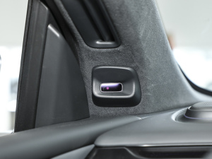 2025��702 ���L�m(x��)�� Ultra �п؅^(q��)