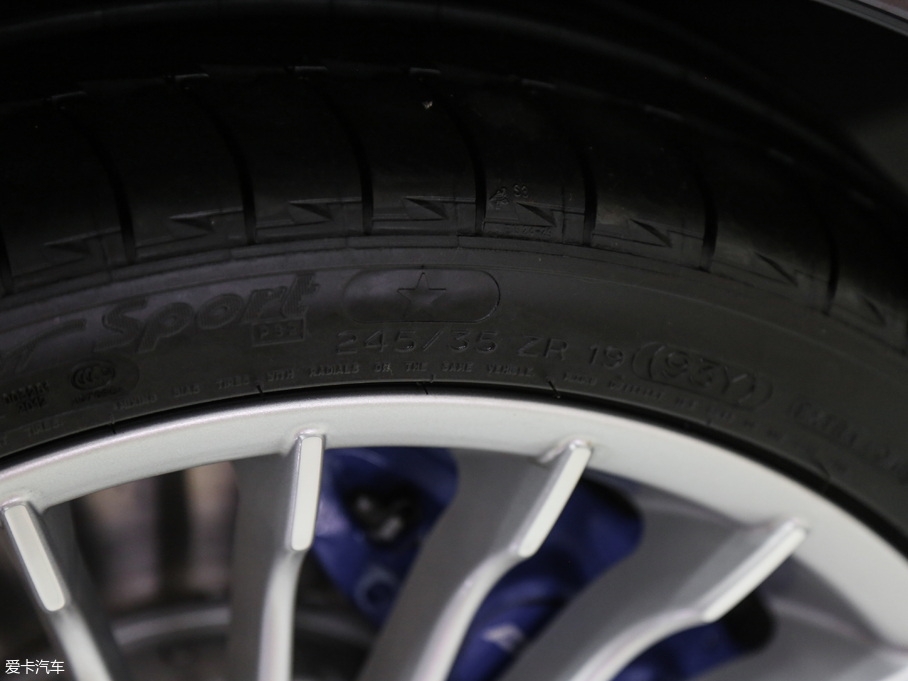 2017ALPINA B4 3.0T Ԅ