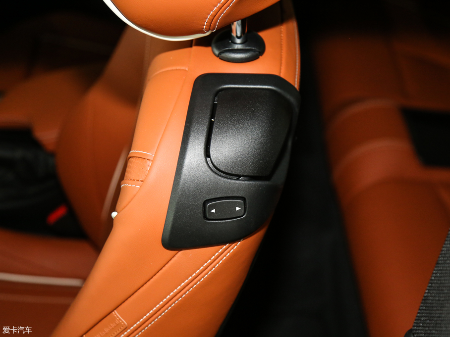 2017A(y)LPINA B4 3.0T Ԅ(dng)