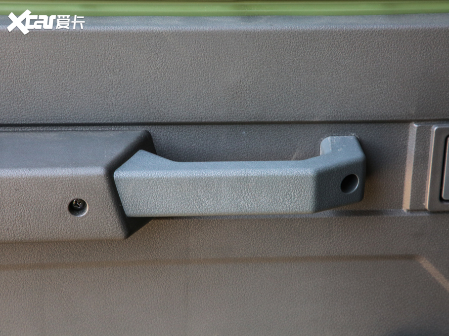 2020����ʿƤ�� 2.4T �������3035�S���B�w�p��