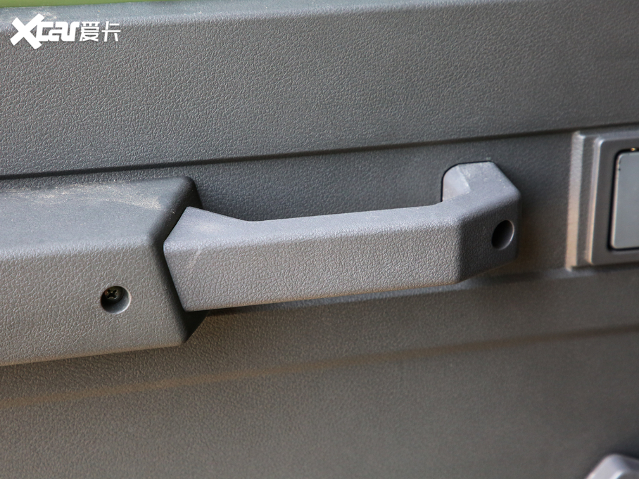 2020����ʿƤ�� 2.4T �������3035�S���B�w�p��