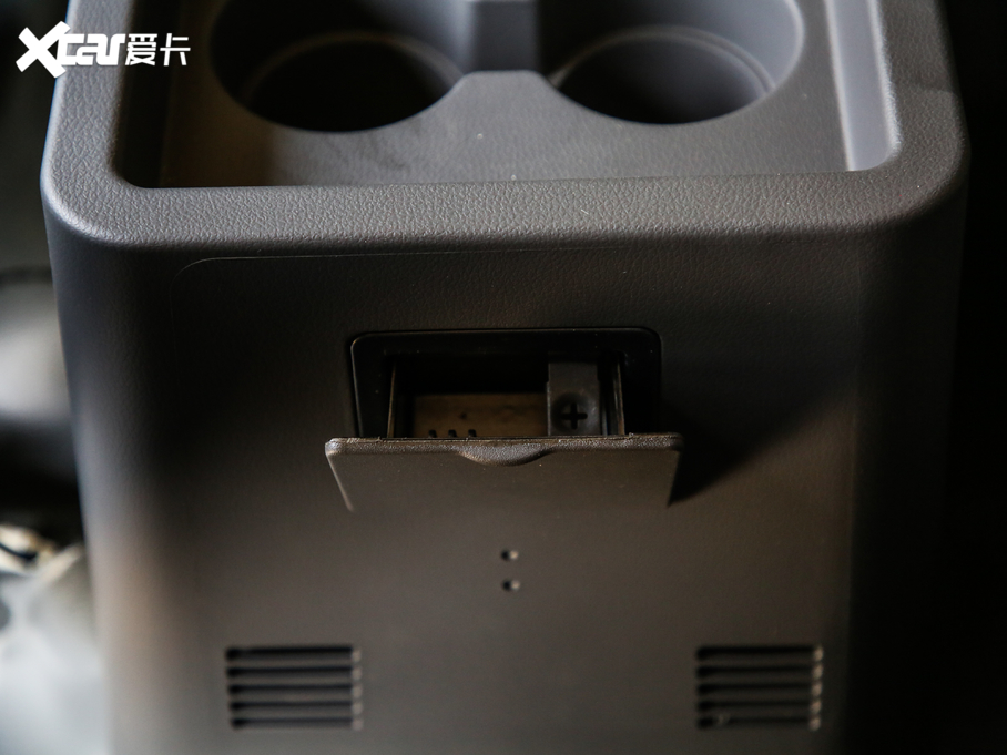 2020����ʿƤ�� 2.4T �������3035�S���B�w�p��