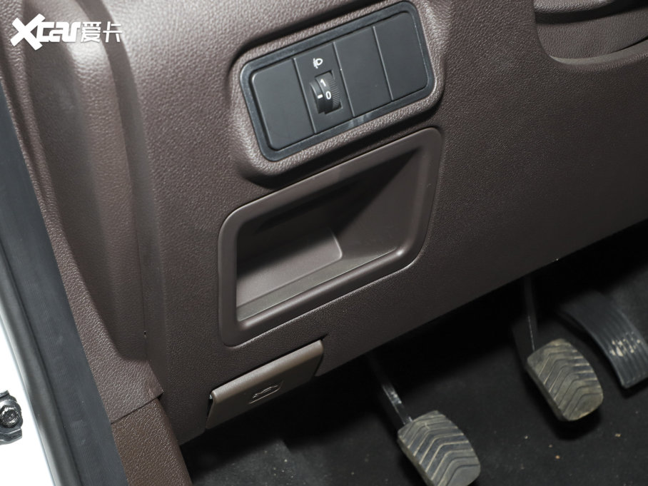 2023M7 1.6L L(zhng)S(chung) 7