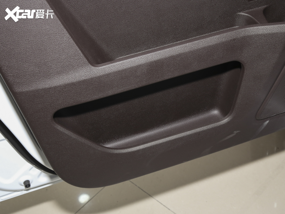 2023M7 1.6L LS(chung) 9