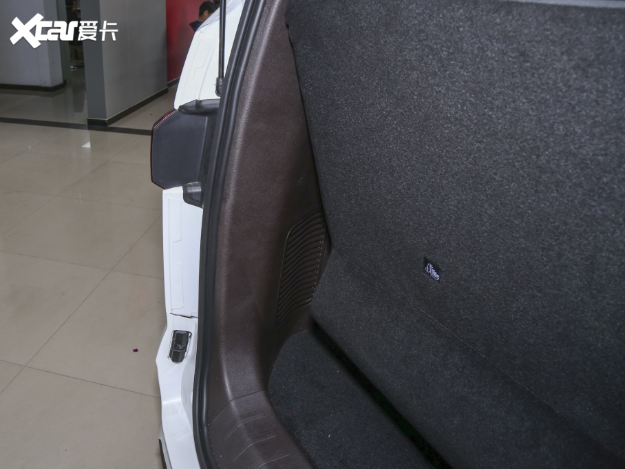 2023M7 1.6L LS(chung) 9