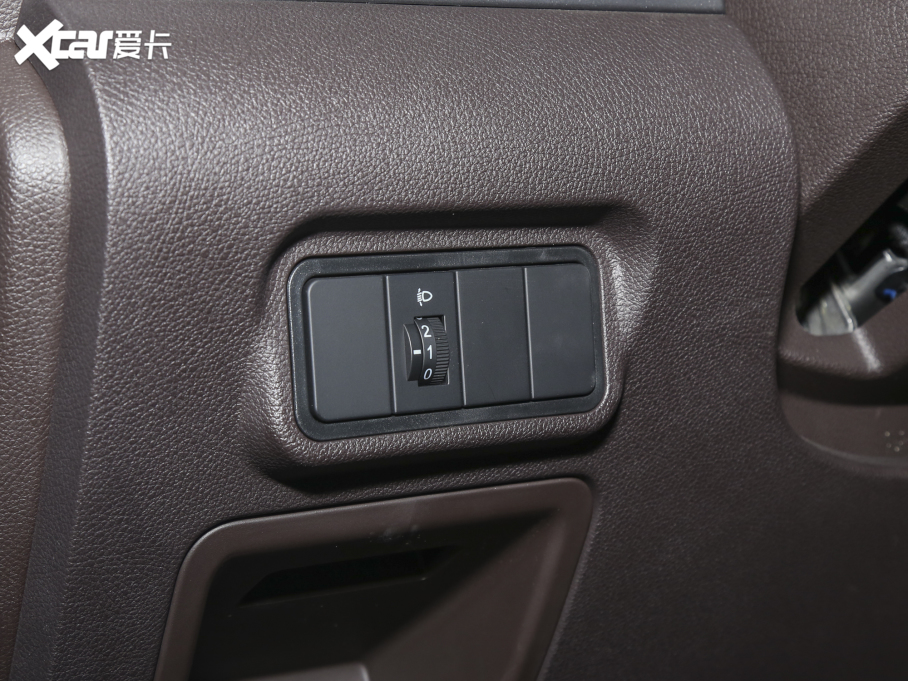 2023M7 1.6L LS(chung) 9