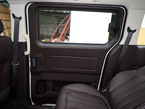 20232.0L LS̄ 7 п؅^