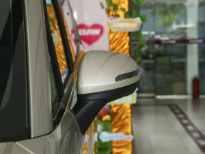 20232.0L Ԅ(dng)LS(chung) 7 (x)(ji)^