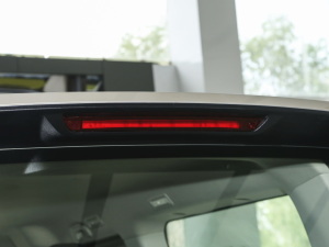 20232.0L Ԅ(dng)LS(chung) 7 (x)(ji)^