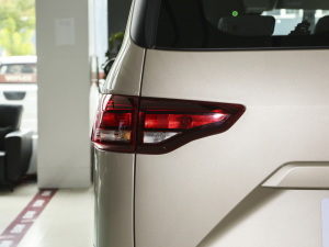 20232.0L Ԅ(dng)LS(chung) 7 (x)(ji)^