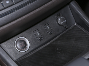 20232.0L ԄLS 7 п؅^