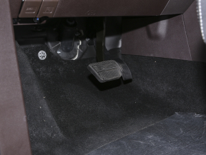 20232.0L ԄLS 7 п؅^