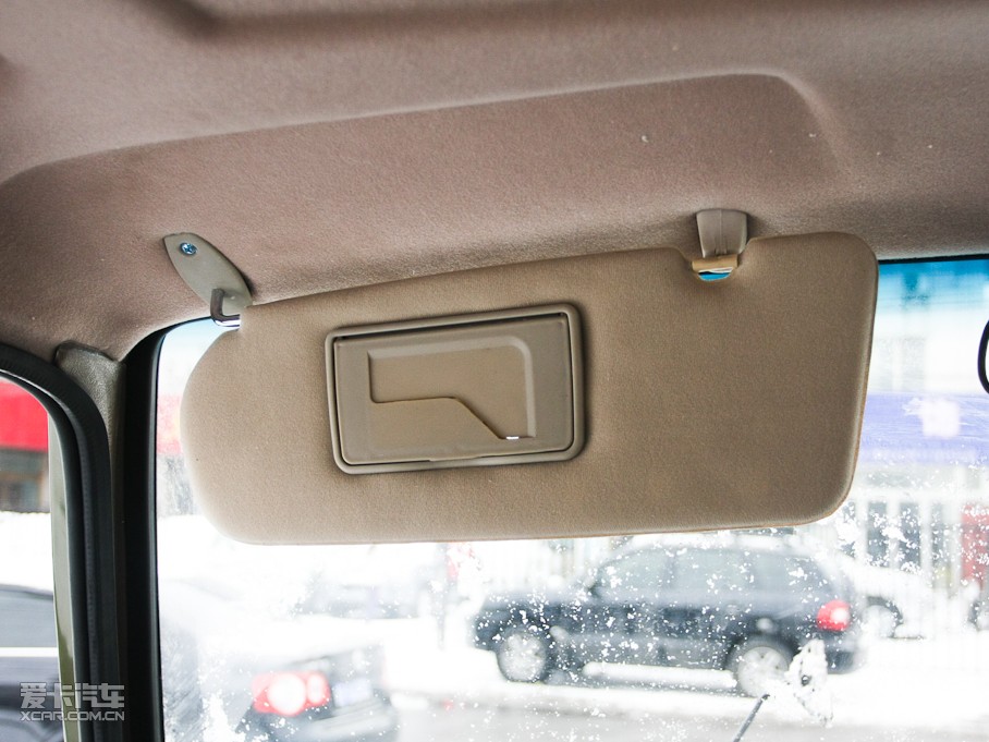 2010����� 2.0L �Ƕ�ʿ