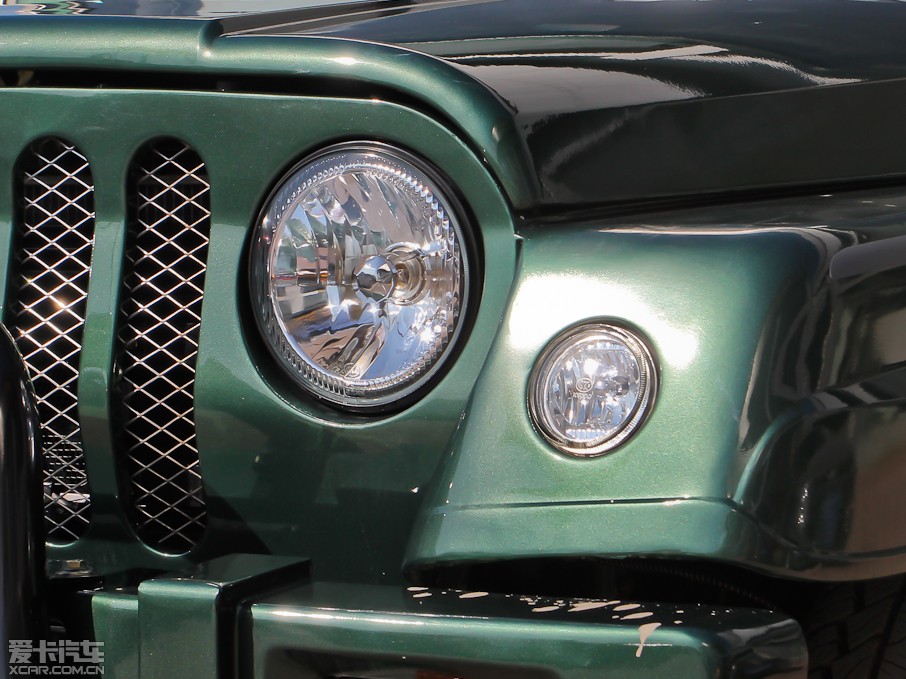 2010���(zh��n)�� 2.0L Ӳ픰�