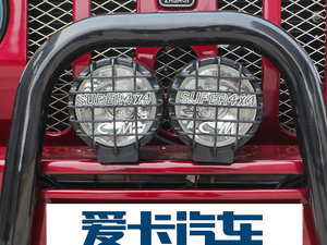 2010款2.0L CK 前雾灯