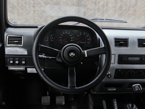 2010款2.0L CK 方向盘