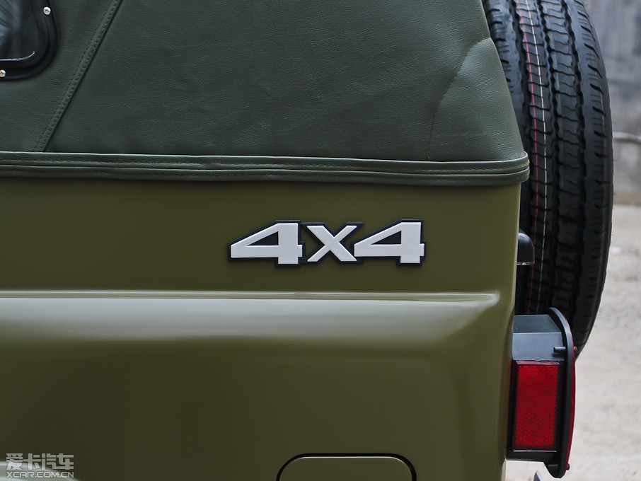 2012212 T01 2.0L (q)m