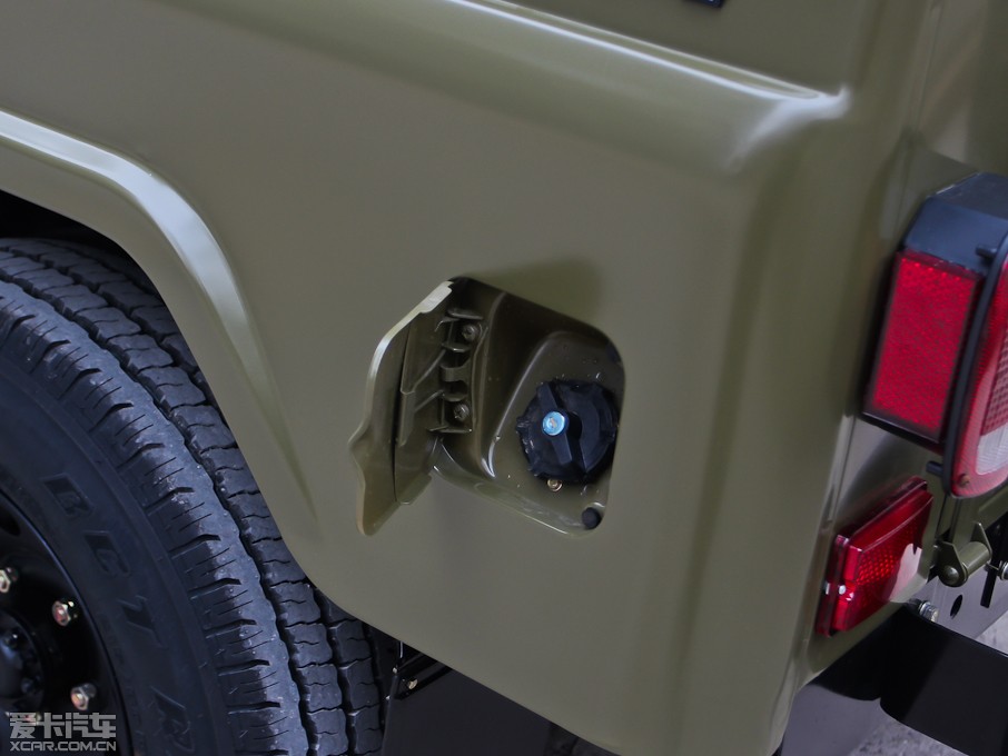 2012212 T01 2.0L (q)m