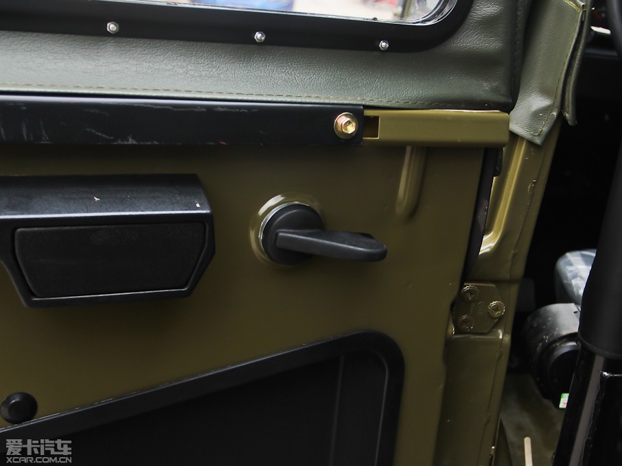 2012212 T01 2.0L (q)m