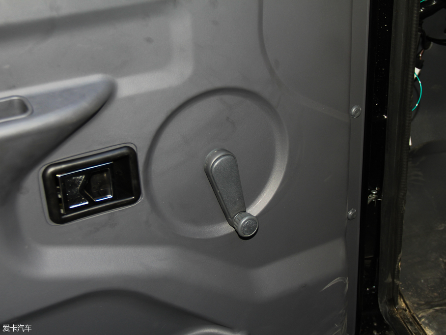 2016212 T01 2.0L T A IV