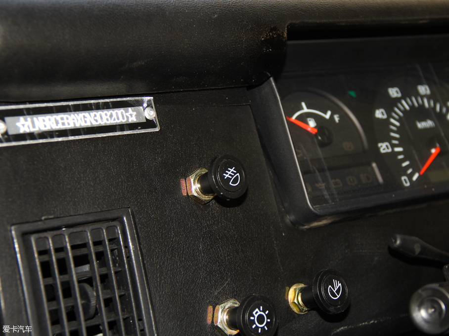 2016212 T01 2.0L T (q)A (gu)IV