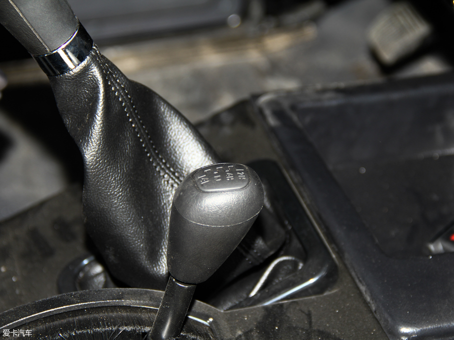 2016212 T01 2.0L T (q)A IV