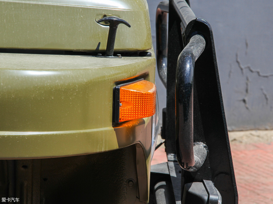 2016212 T01 2.0L T A IV